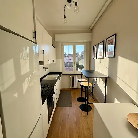 Appartamento Modern Near Hospital And Center