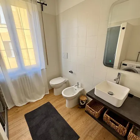 Modern Near Hospital And Center * Πάρμα