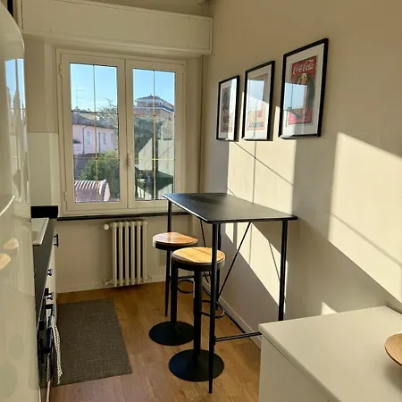 Modern Near Hospital And Center Πάρμα